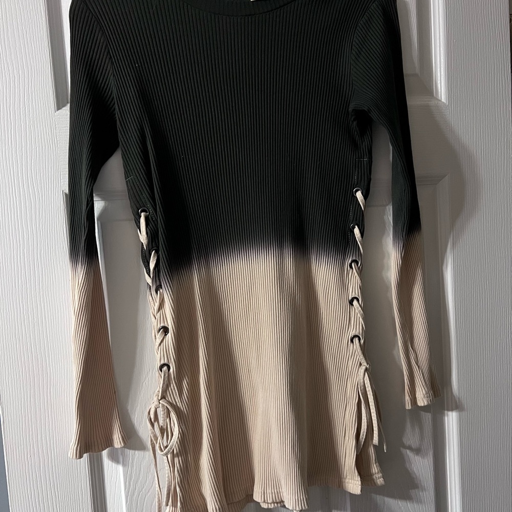 Onetheland Ombré Tunic Top